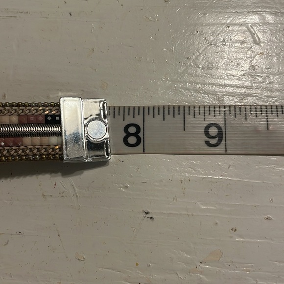 NWOT 7.5” tan leather bracelet with braided and double seed bead layers - Picture 12 of 14